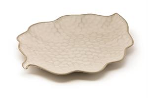 KYPSELI PIATTO FOGLIA BEIGE 34,5X26  LKYP025BG372345